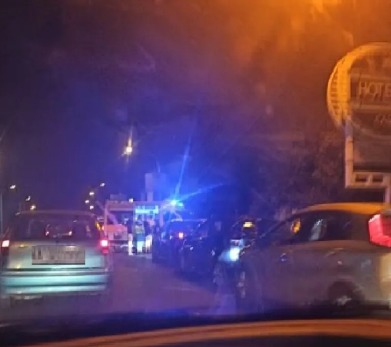 Muore travolto da auto in corsa, tragedia sul Vialone: vittima identificata