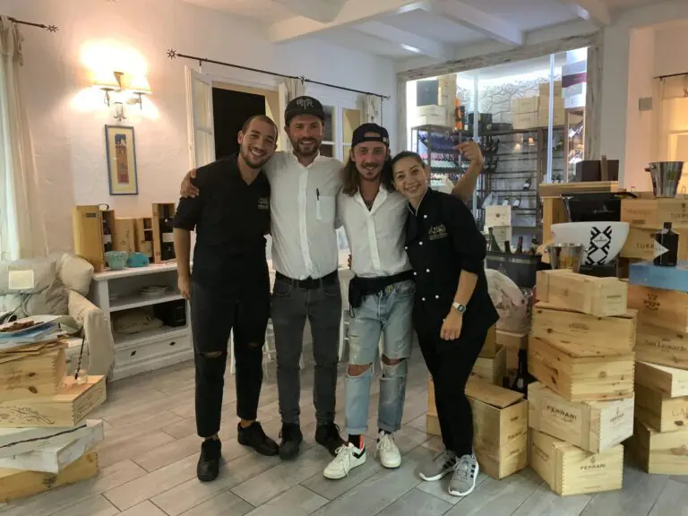 Dalla Valle alla Sardegna: l’incontro di Mario e Rosalia con gli chef stellati
