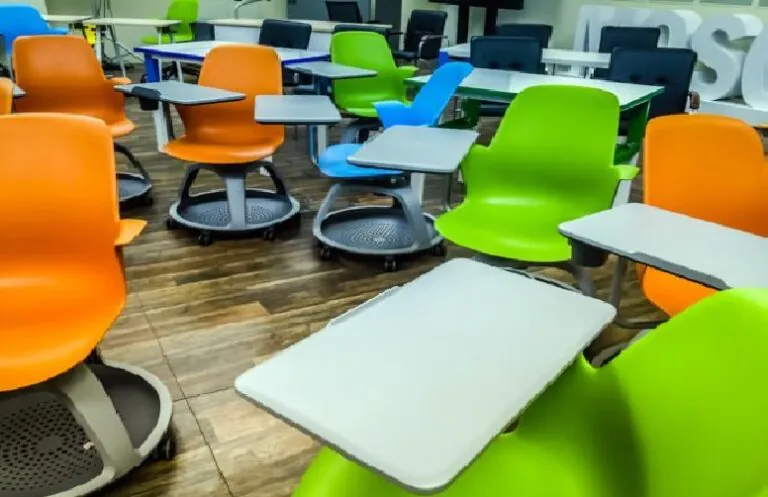 Nel Casertano stanno arrivando i banchi anti-Covid: ecco il primo istituto a riceverli