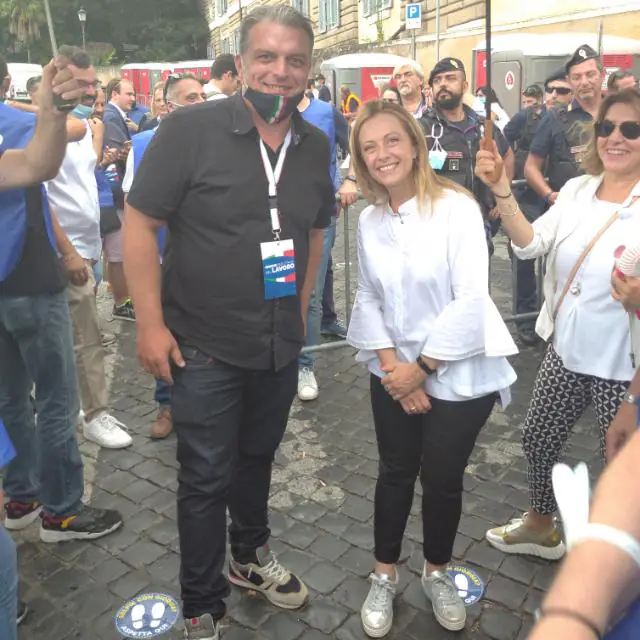 La Meloni a sostegno del candidato Igino Nuzzo. IL VIDEO