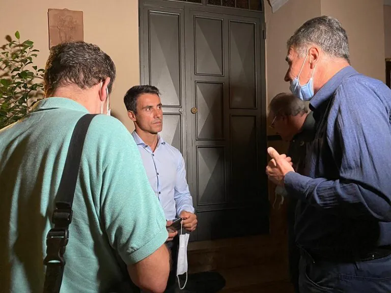 Grande entusiasmo all’inaugurazione del comitato di Nacca. Pronti a lavorare per il rilancio della nostra provincia. IL VIDEO