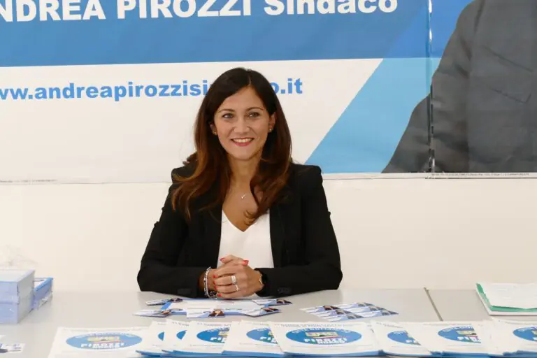 Competenza e passione al servizio della città: l’avvocato Pascarella si presenta agli elettori (IL VIDEO)