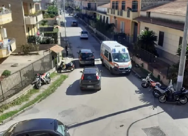 Raffica di incidenti in scooter, 3 giovanissimi feriti in poche ore. FOTO