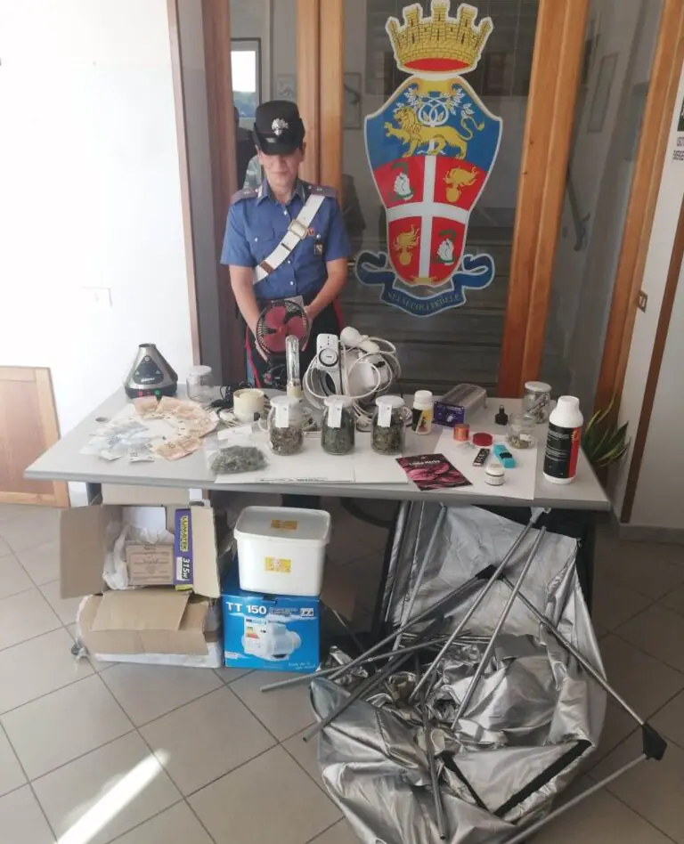 Centrale della droga nell’auto: arrestato un ragazzo nel Sannio
