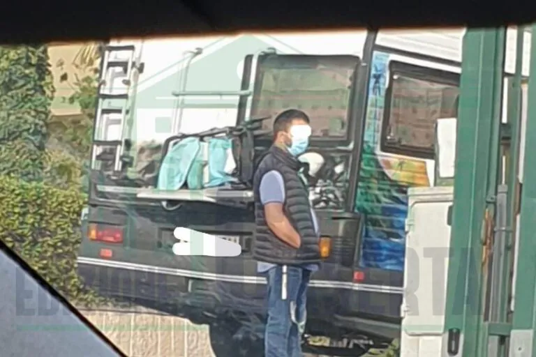 La segnalazione: nomadi prima chiedono soldi e poi pedinano ragazzine. FOTO