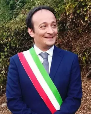 Emergenza Covid-19: nasce il gruppo di sanitari volontari capitanato dal Sindaco Lombardi