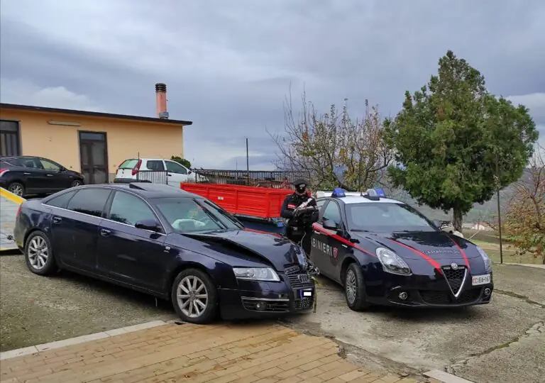 Carabinieri intercettato banda dell’Audi A6: avevano appena rubato alla Conad