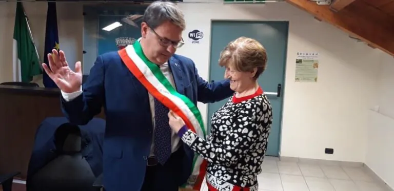 Lutto in Municipio, muore dipendente dell’ufficio anagrafe