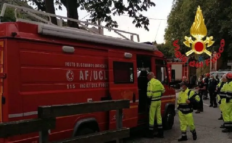 Non torna a casa per cena: partono le ricerche. Trovato dopo 15 ore nel collettore delle acque