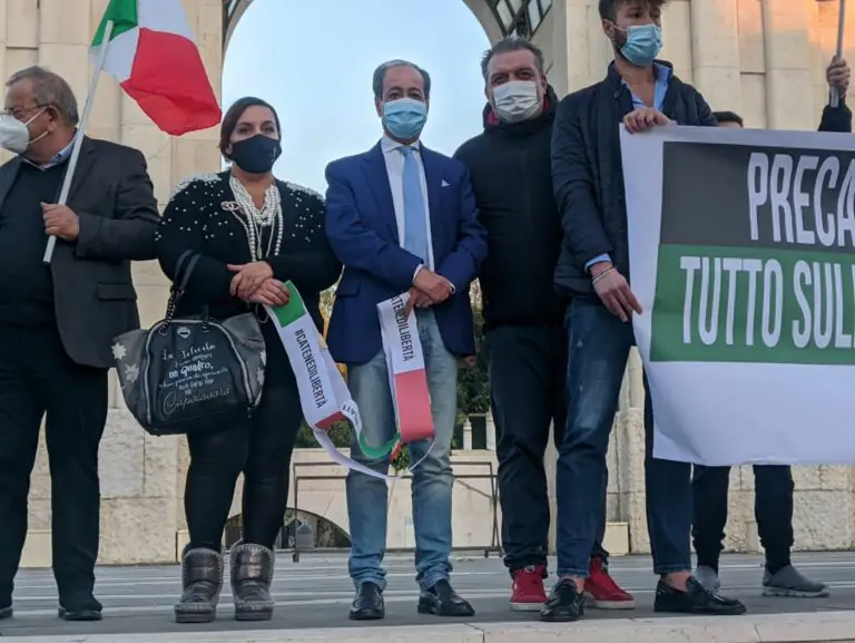 Fratelli d’Italia al fianco dei lavoratori con Partita Iva