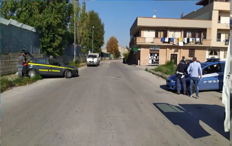 Blitz alle Salicelle, 99 identificati: l’esito dell’operazione
