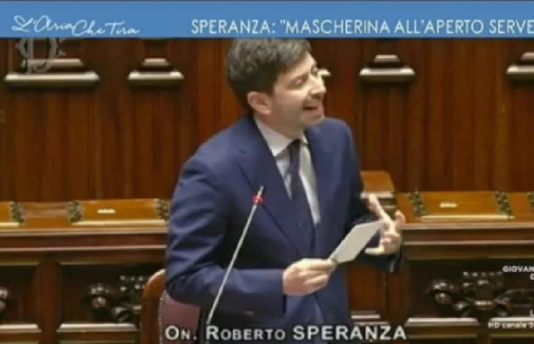 Covid risale, l’annuncio ufficiale: “Emergenza fino a fine aprile, 12 regioni ad alto rischio”. Le misure