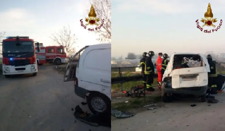 LE FOTO. Incidente choc: 3 operai estratti dalle lamiere del furgone