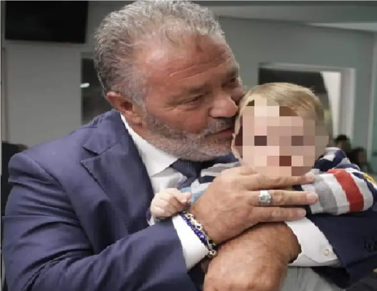 Ha Covid ma ospedali rifiutano posto e ossigeno: muore dopo trombosi. “Papà ucciso da ritardi e malasanità”