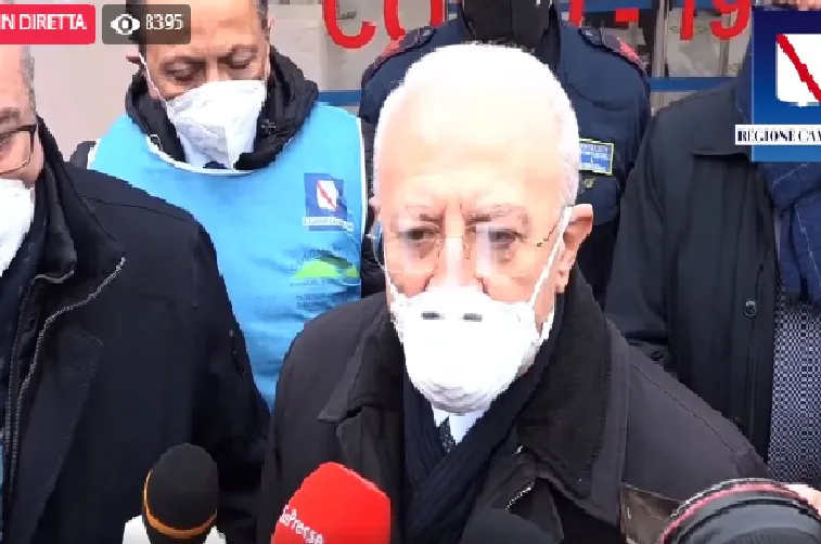 Vaccini, De Luca: “Come sbarco in Normandia”. Le prossime tappe in Campania
