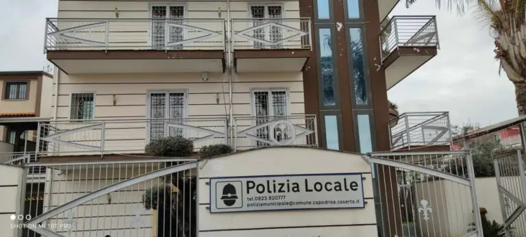 Nuova sede della polizia locale nella villa confiscata al clan: fissata l’inaugurazione
