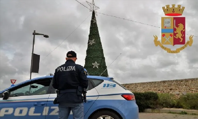 Si radunano al bar per l’aperitivo della Vigilia: arriva polizia e clienti scappano