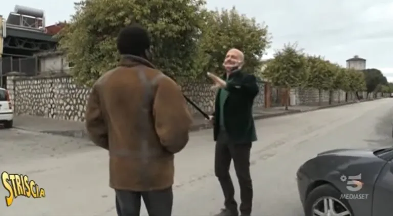 Luca Abete nel Casertano a caccia dei taxi abusivi. IL VIDEO