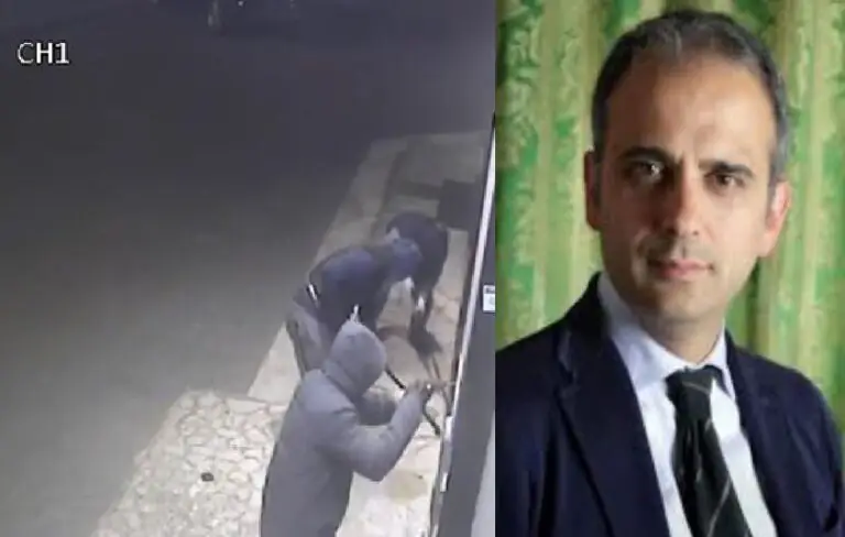 Tre malviventi fanno irruzione a casa dell’ex sindaco e portano via di tutto