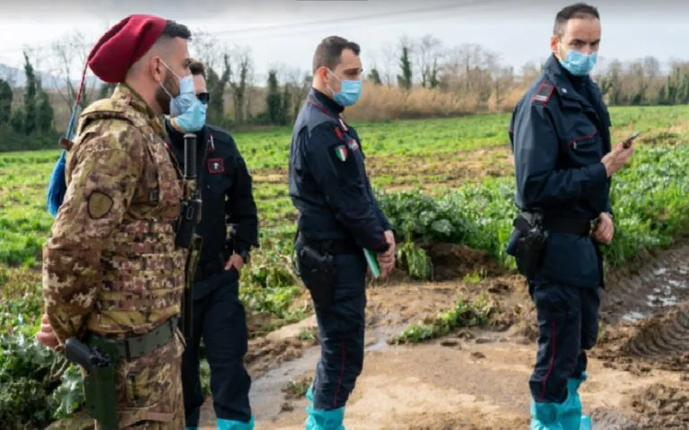 Operazione congiunta, sequestri in 6 officine: nei guai meccanici, carrozzieri, gommisti e fabbri. FOTO
