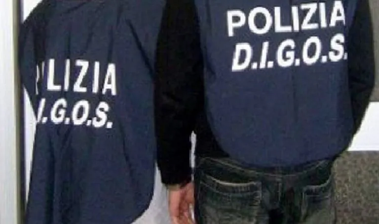 Digos arresta terrorista dell’Isis in provincia: progettava azioni contro ebrei