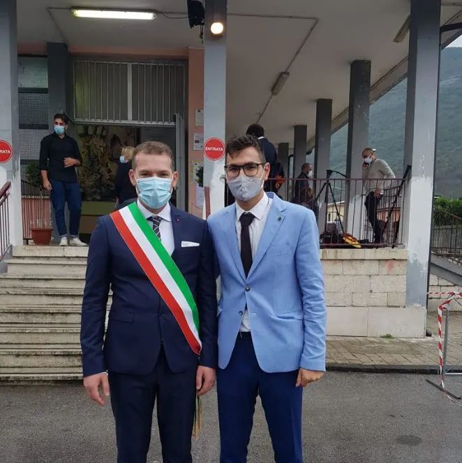 Una delle cause che hanno indotto Ferrara a lasciare sono stati i dipendenti: ecco la riprova