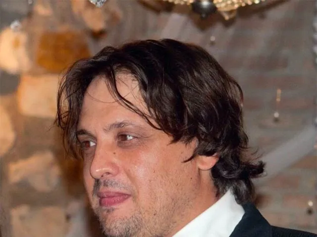 Valle sotto choc: muore a 41 anni a un mese dal malore. Lascia figlio di un anno