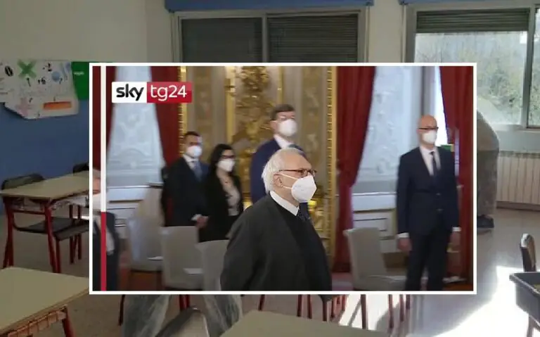 A scuola fino al 30 giugno, ministro spiega il nuovo piano. E il ’21-22 sarà diverso…
