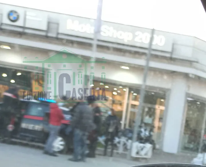 Schianto e traffico, 56enne finisce al pronto soccorso