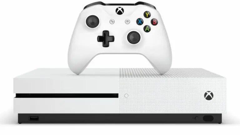 Vende Xbox che non possiede e si fa dare soldi: tradito dal passaporto