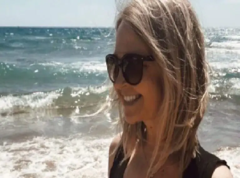 Giornalista casertana strappata via dal Covid a 49 anni: “Addio Valeria”