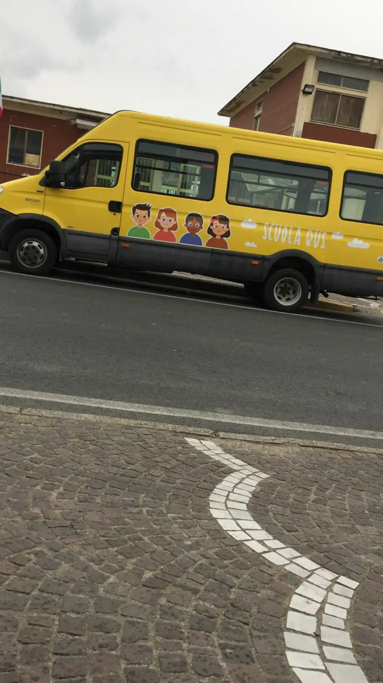 Torna in funzione lo scuolabus