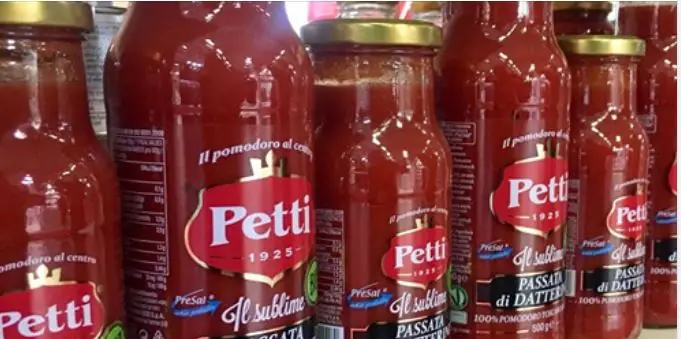 Truffa sulla passata di pomodoro del noto marchio, in 6 nei guai