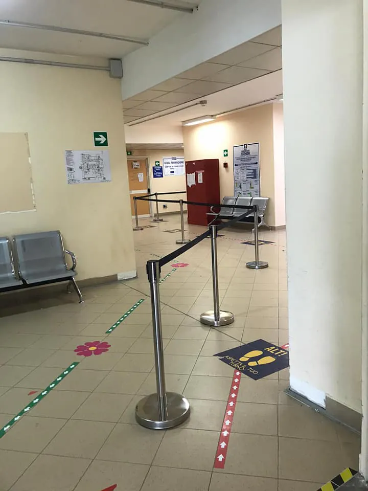Open day: “Astrazeneca per tutti e senza restrizioni di residenza ed età”. Poi l’avviso dell’errore