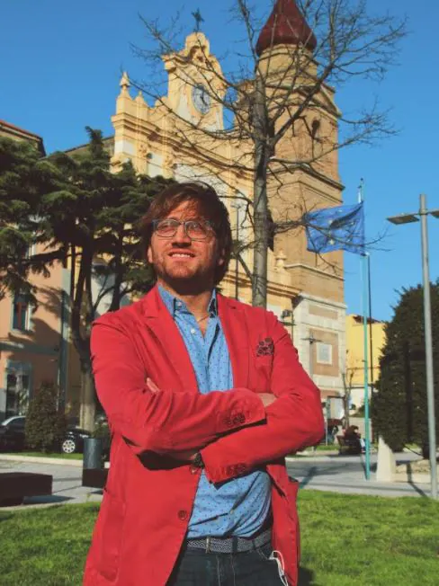 Sindaco revoca gli incarichi al consigliere De Lucia: “Venuto meno il rapporto fiduciario”