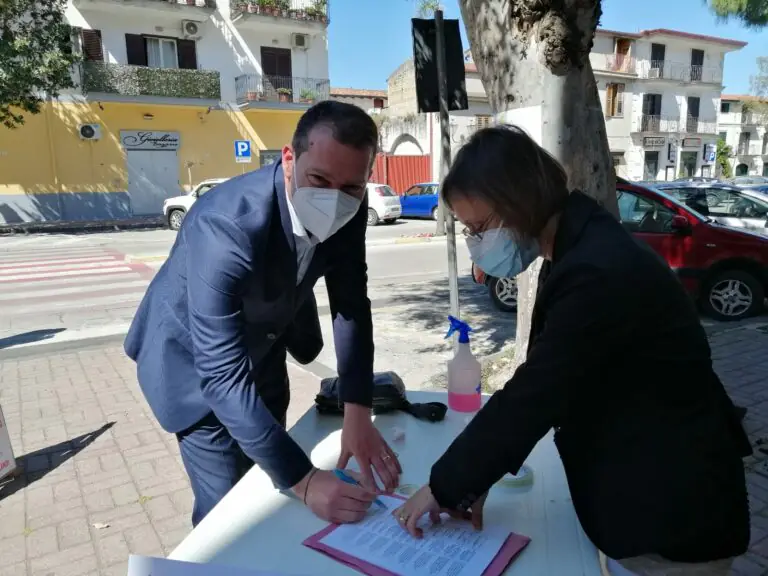 Comitati civici chiedono lumi a Ferrara su richieste di finanziamento: “Non è scuola ma asilo nido”