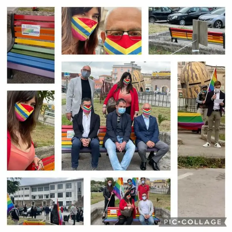 Giornata contro omofobia, inaugurata panchina arcobaleno. FOTO
