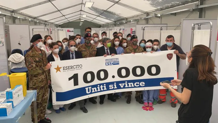 Vaccini, la strategia nel Casertano: open day anche nei Comuni e hub allargato. Pfizer sta finendo. VIDEO
