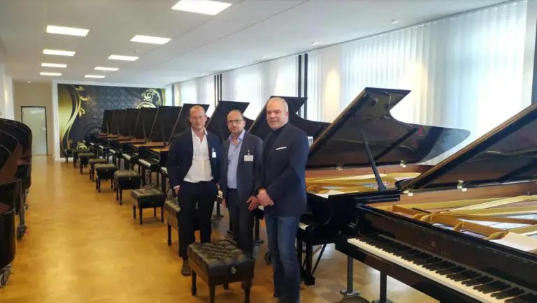 ll pianista Fagnoni con la ditta Napolitano ospiti in Germania del marchio internazionale