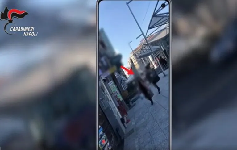 Case a luci rosse in 6 città, 3 alcove nel Casertano: 14 indagati. Scoperte tariffe e richieste