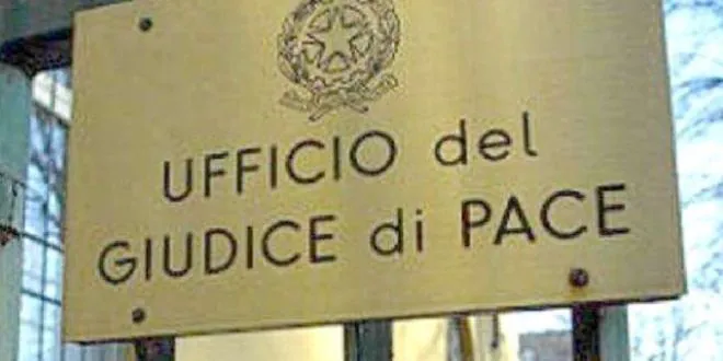Riapre il giudice di pace, vittoria degli avvocati