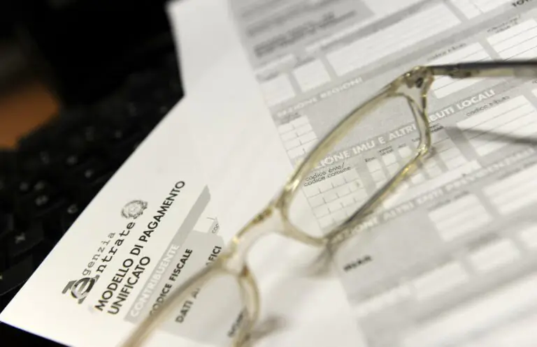 Rivoluzione fiscale, da novembre arrivano le tasse a rate: come funziona