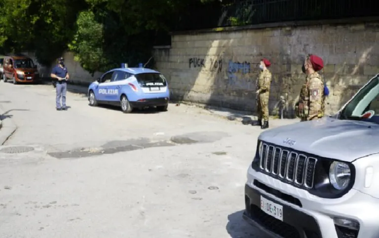 Bidognetti si defilano e stranieri sparano: faida “estera” per controllare escort e pusher