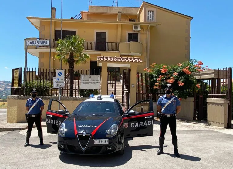 Scontro tra bici e moto: erano entrambi ubriachi