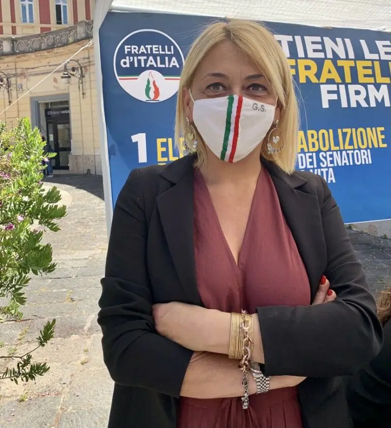 Santillo-Pappadia, scambio al veleno: “Ho fatto più opposizione da dentro io che lui da fuori”