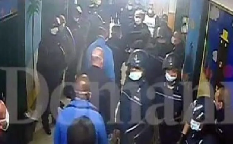 Violenze in carcere, trasferiti 30 detenuti del reparto dei pestaggi