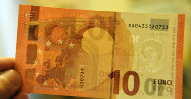 La banconota di 10 euro che vale tantissimo: ecco come individuarla