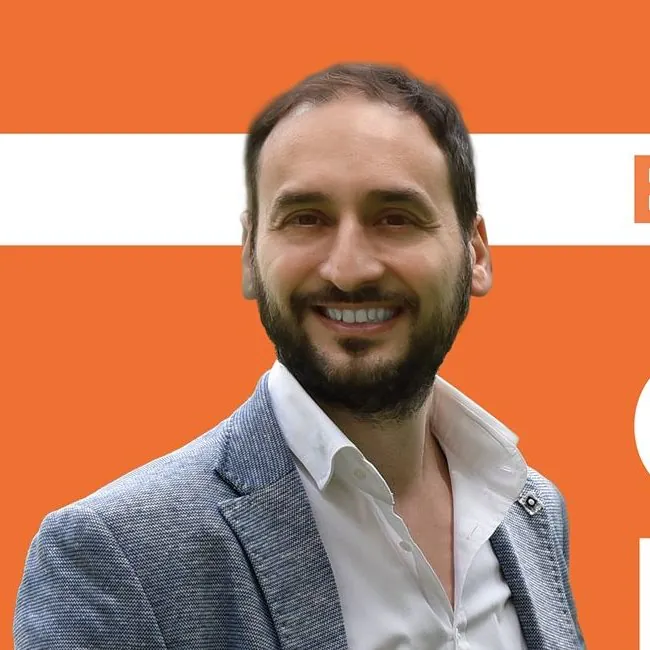 Il candidato sindaco Aveta è il primo a pubblicare tutto il programma sul web