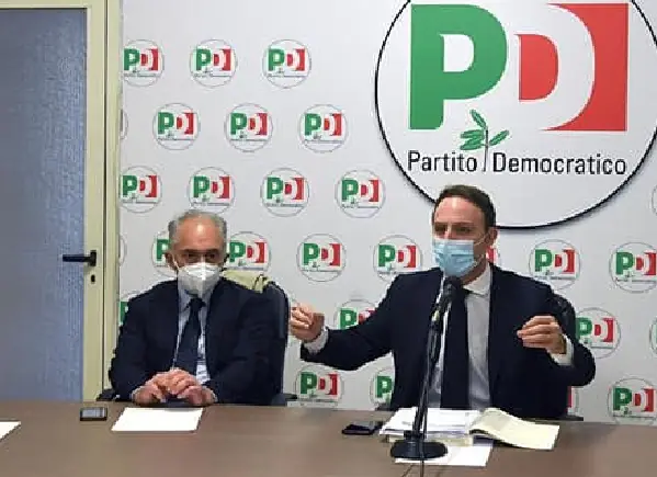 Voto, per Marino c’è l’endorsement dei De Luca: “E’ un sindaco capace”