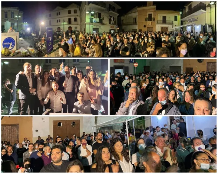 Pienone per Vinciguerra al comizio di piazza Vittorio Emanuele